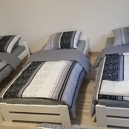 Apartamenty Mila Zabrze Kültér fotó